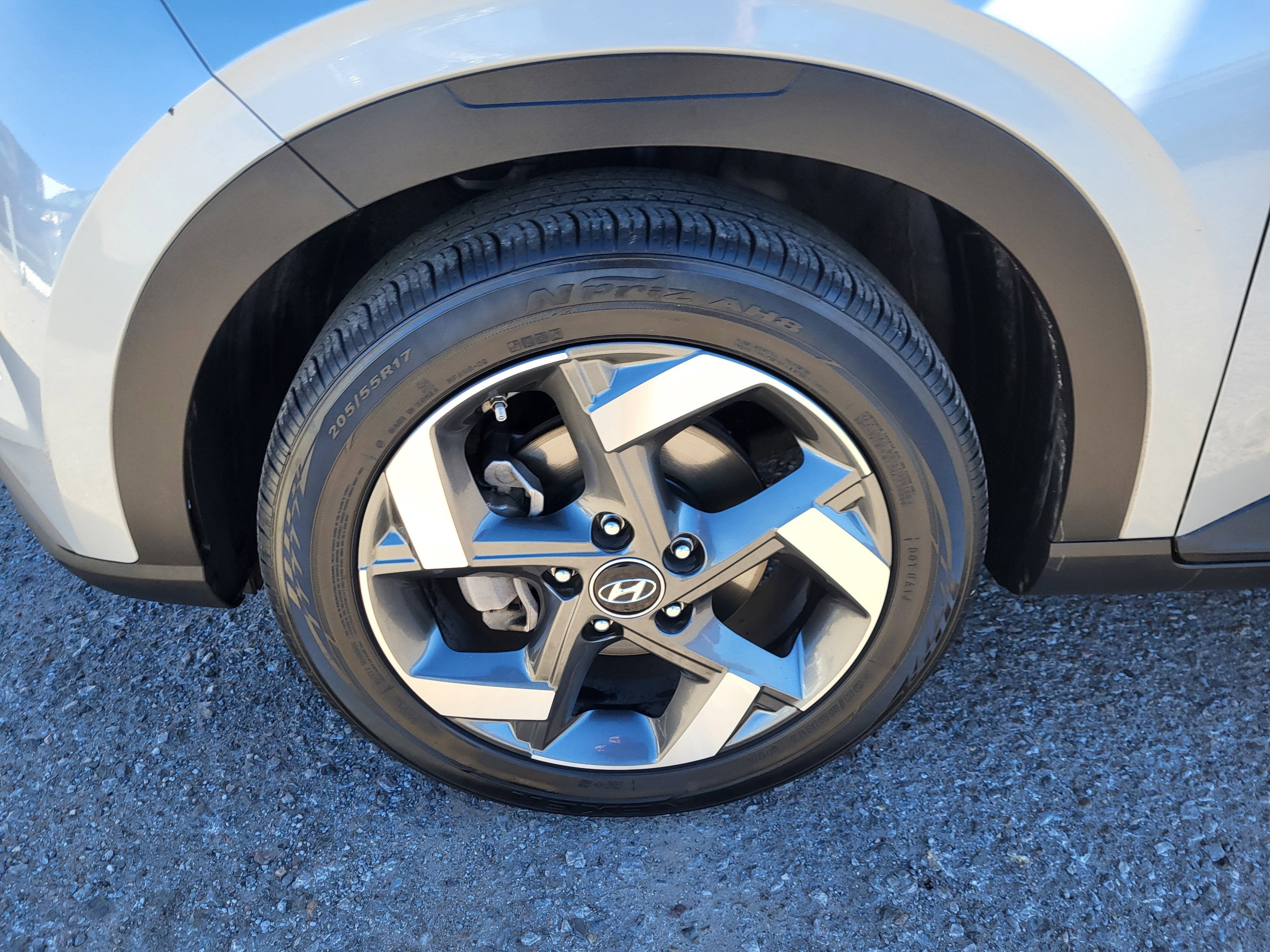 2023 Hyundai Venue SEL