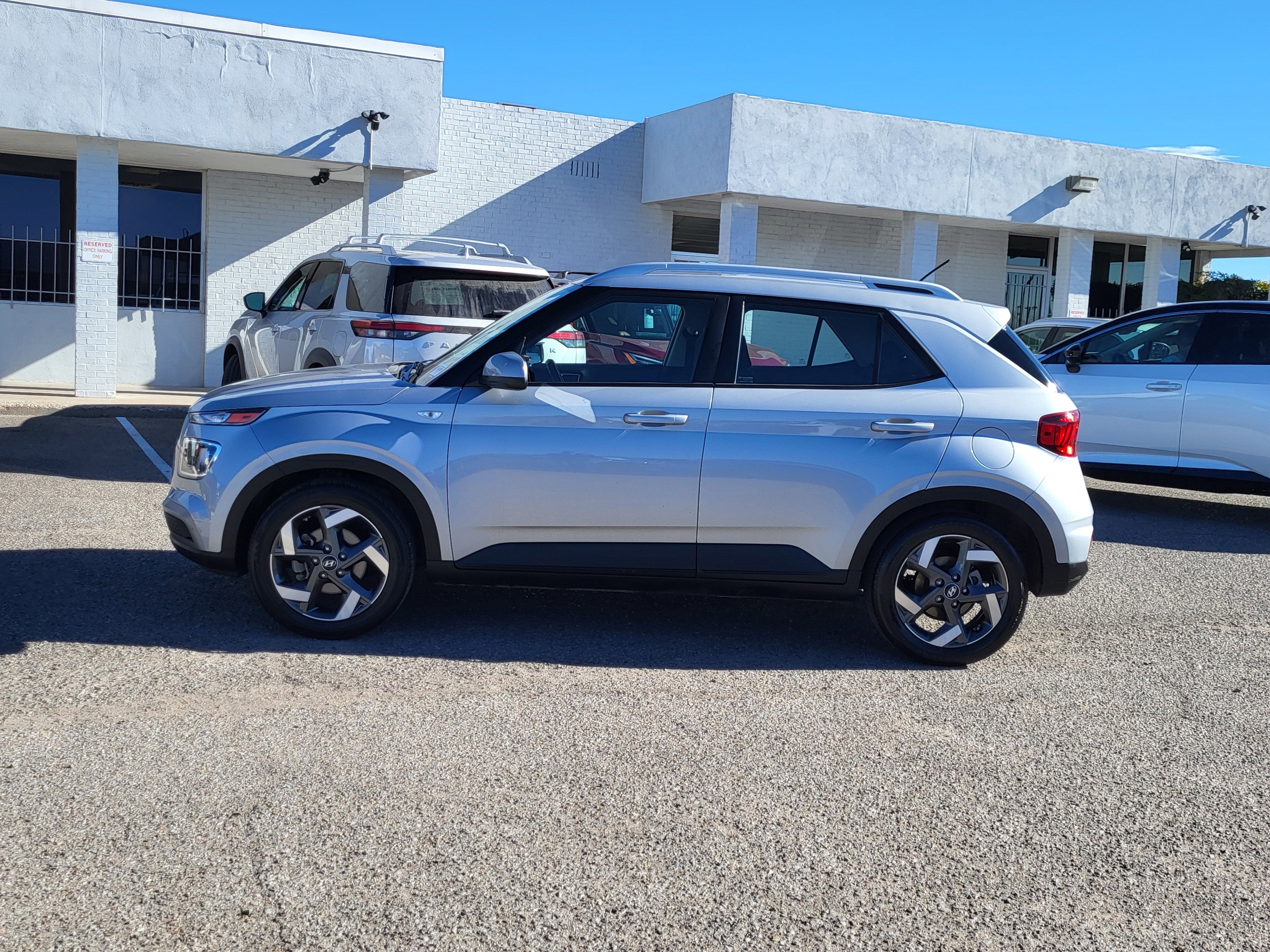 2023 Hyundai Venue SEL