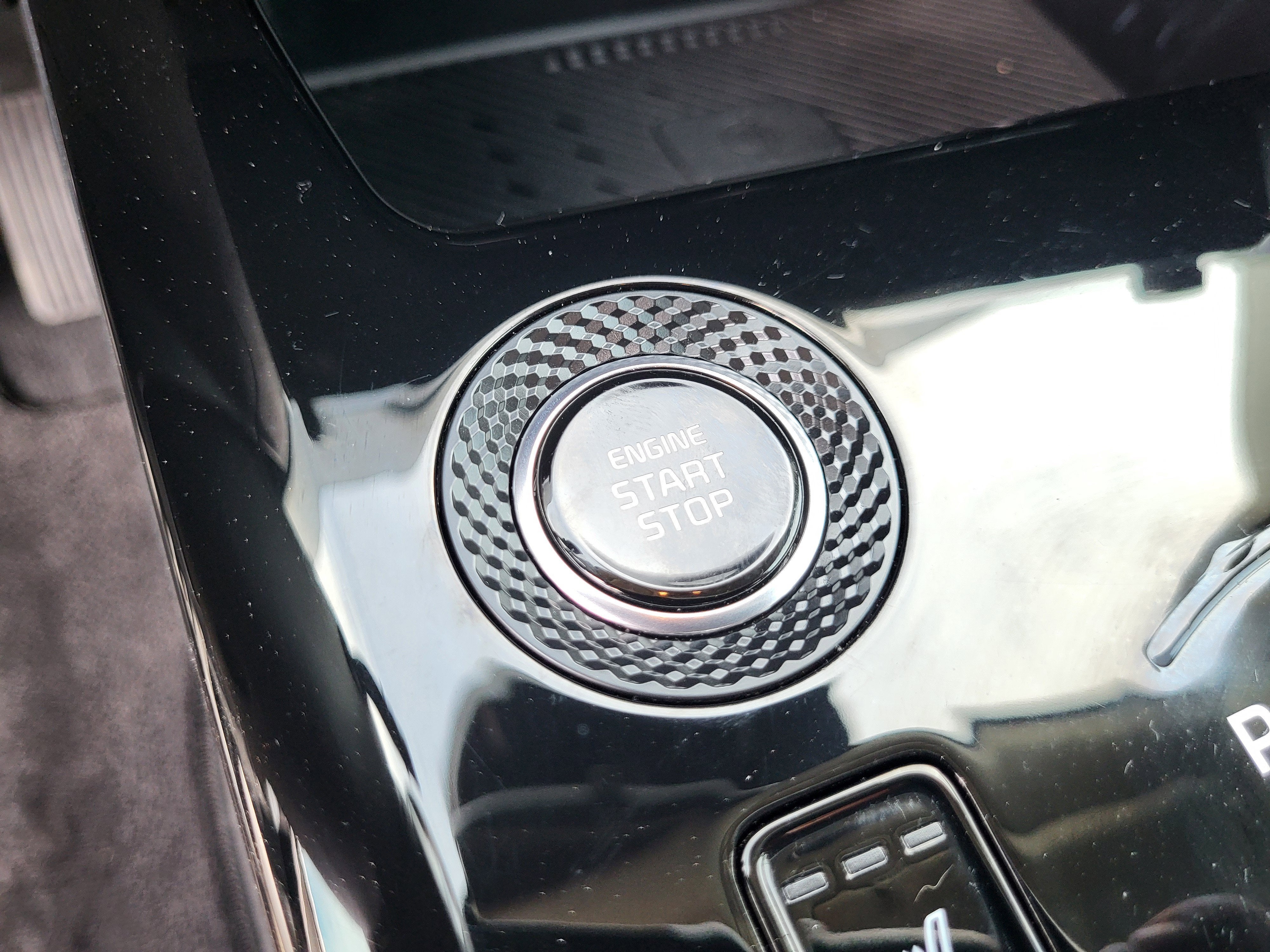 2024 Kia Niro Plug-In Hybrid EX