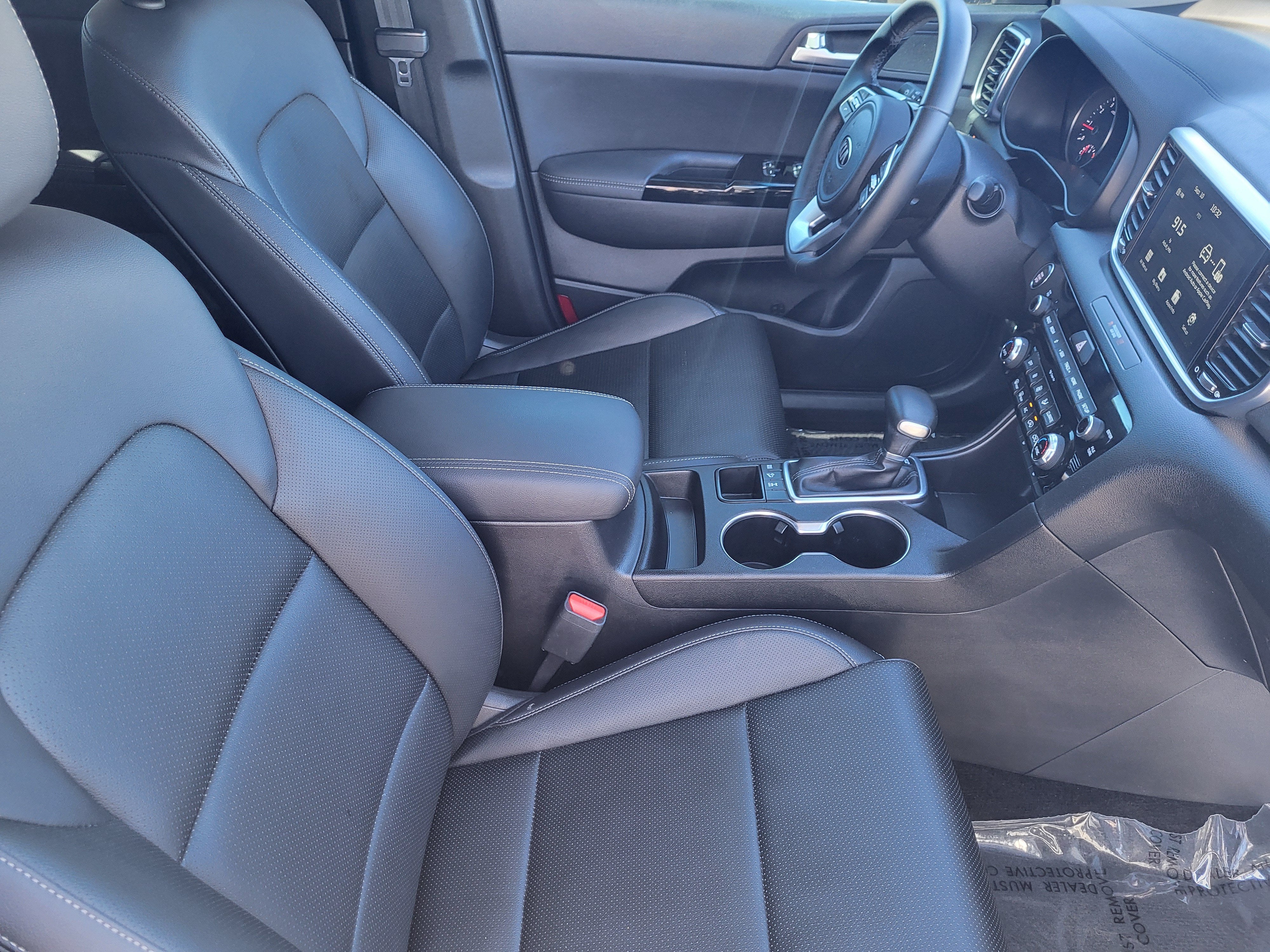 2022 Kia Sportage EX