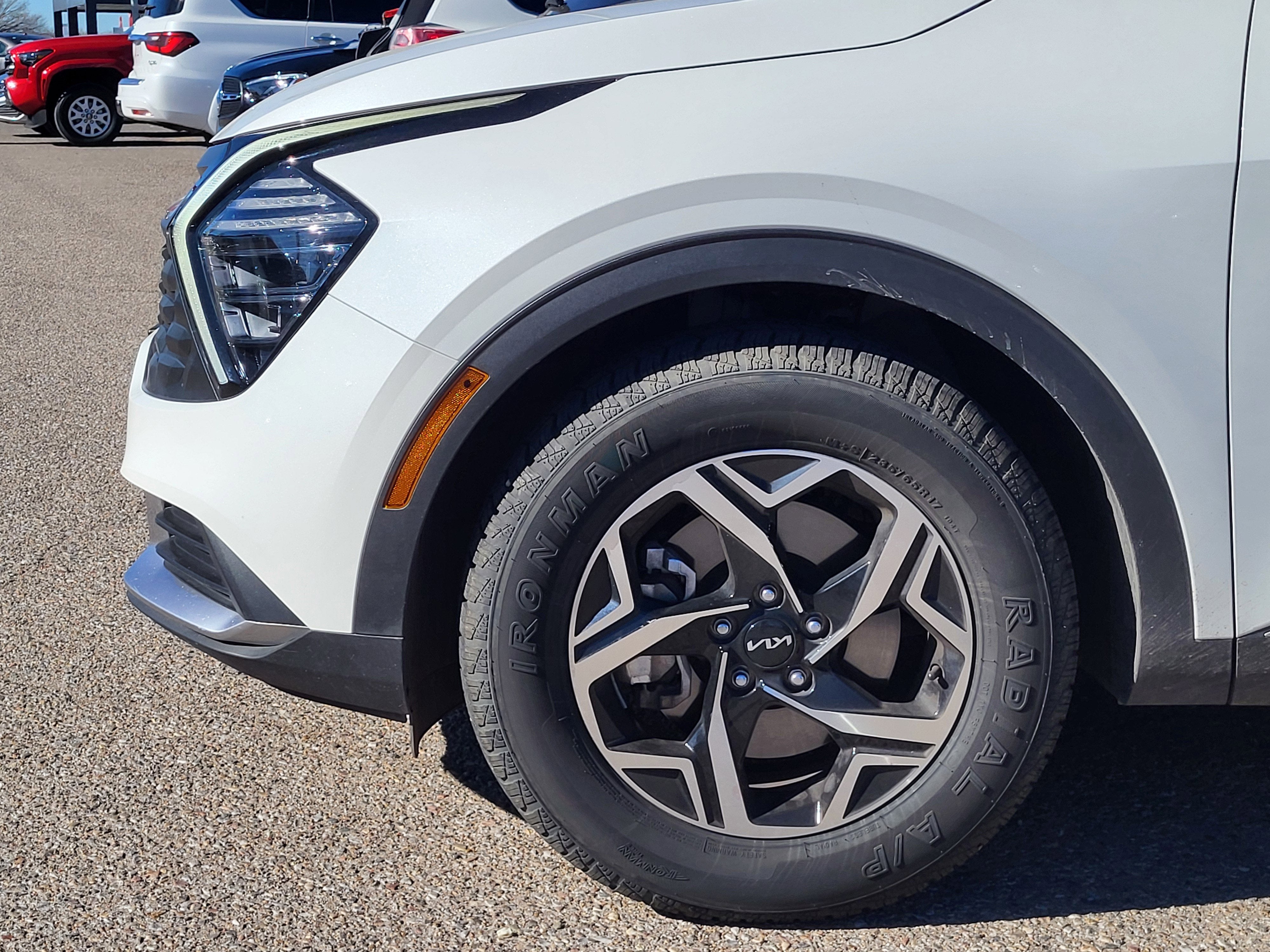 2024 Kia Sportage LX