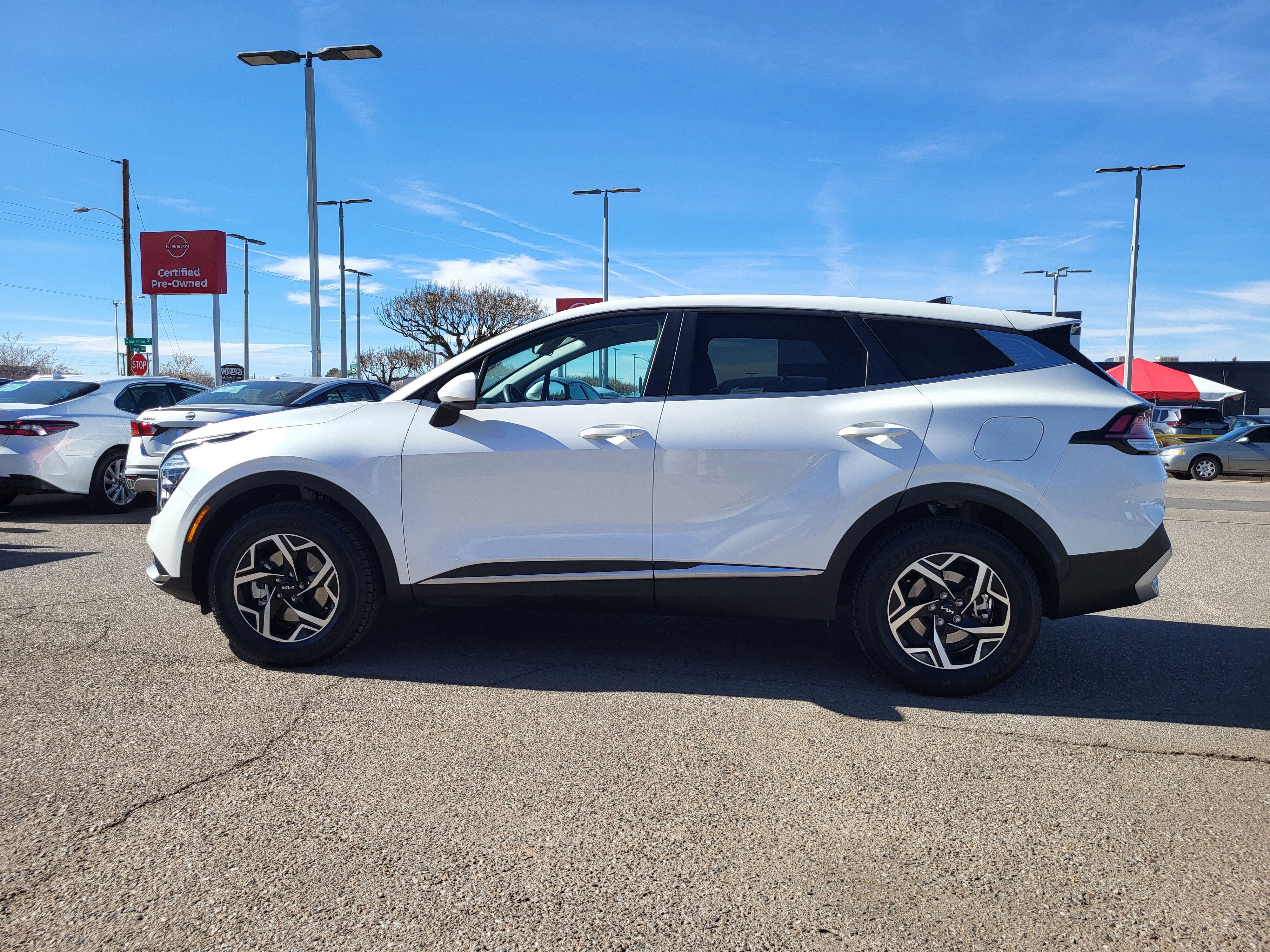 2024 Kia Sportage LX