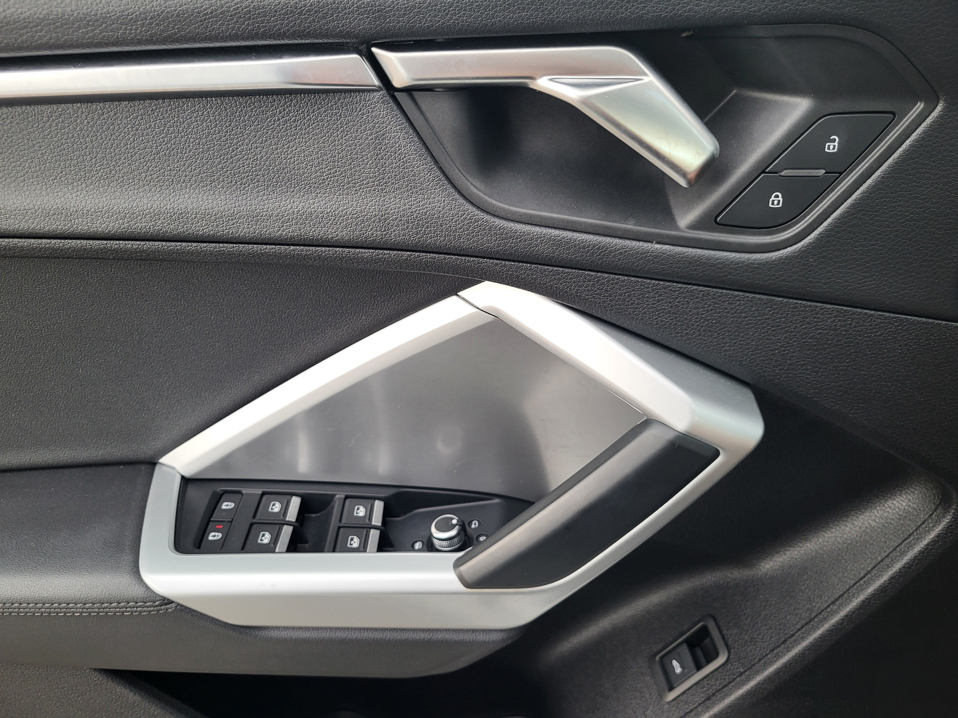 2020 Audi Q3 S line Premium