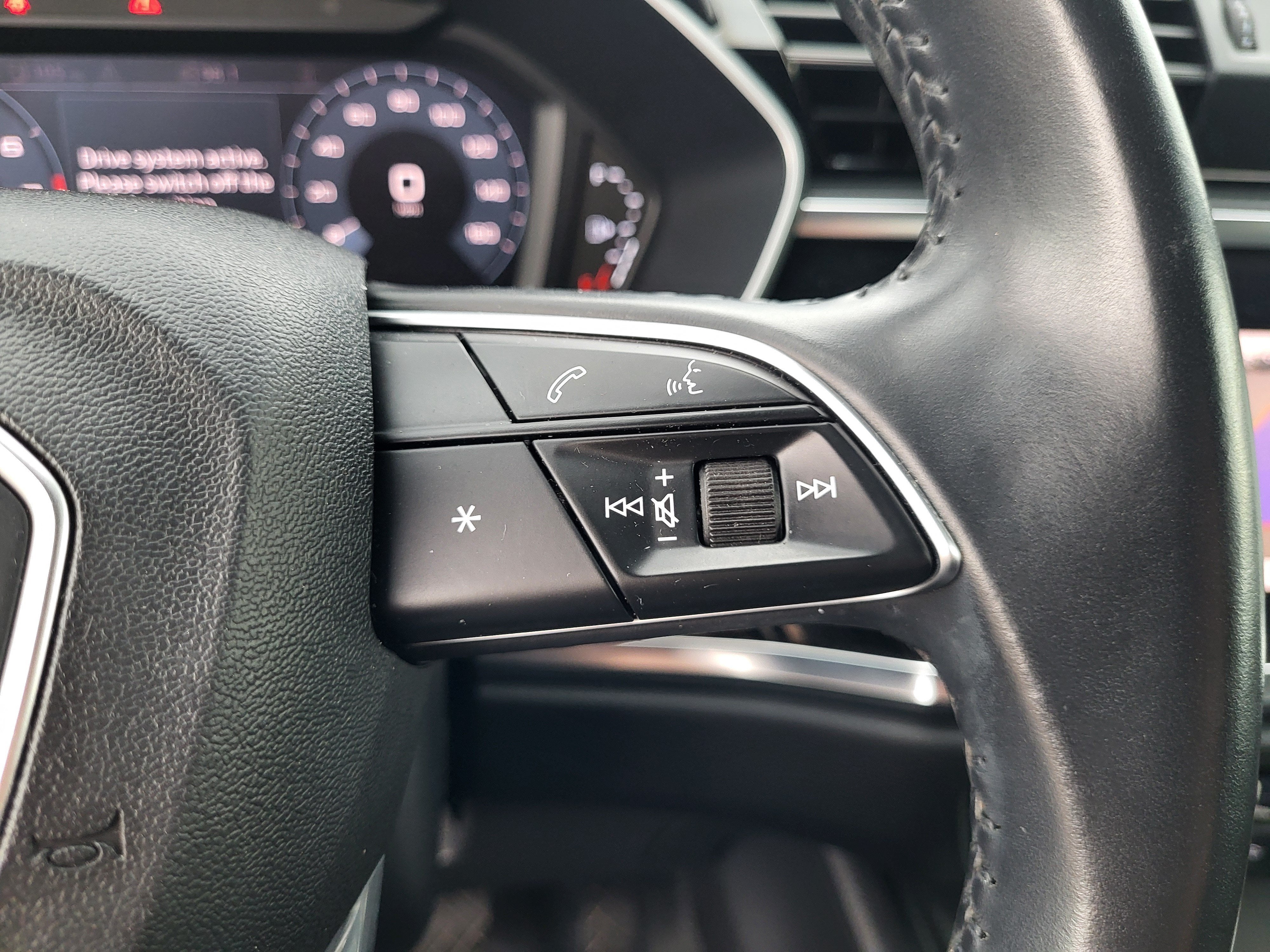 2020 Audi Q3 S line Premium